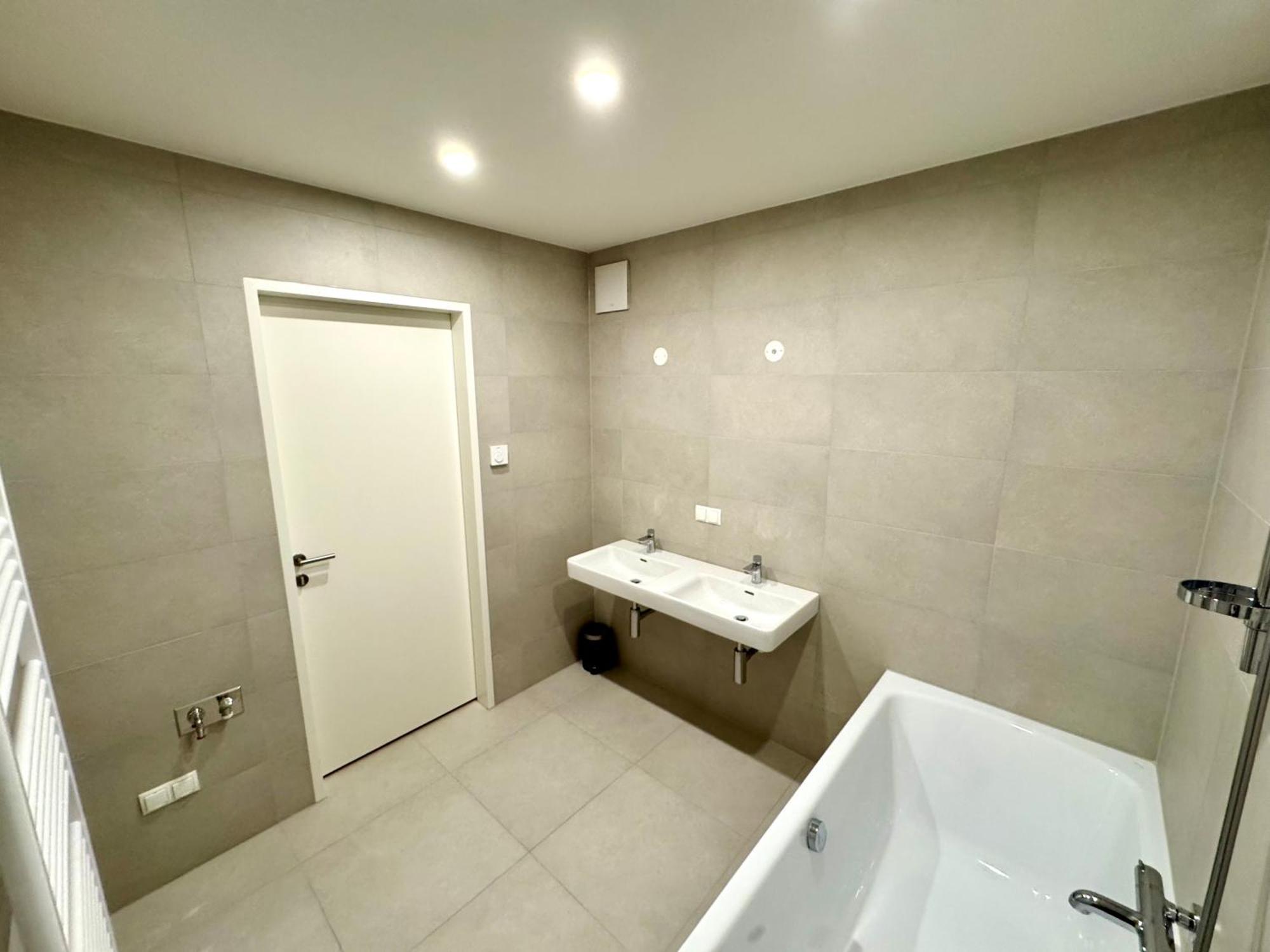 Elegance Apartment